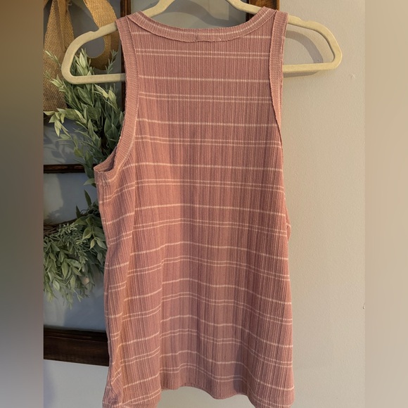 Mauve Rose Tank Top Sienna Sky Size Large - Picture 4 of 4